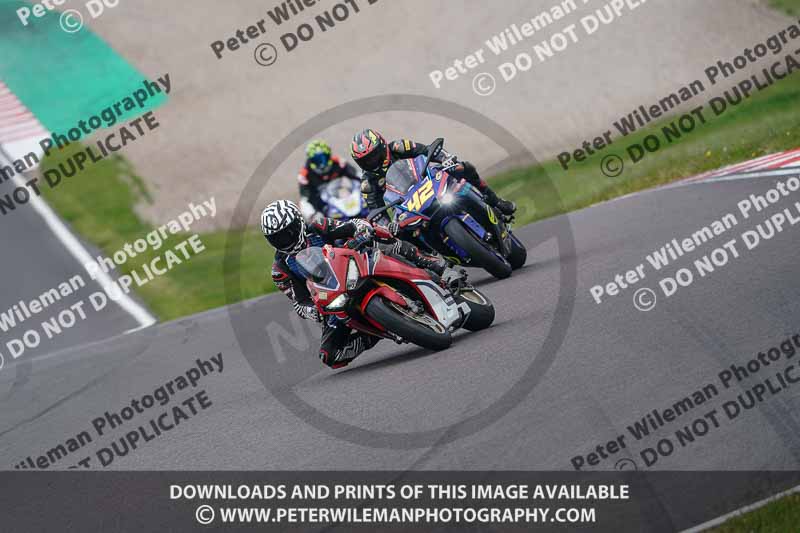 donington no limits trackday;donington park photographs;donington trackday photographs;no limits trackdays;peter wileman photography;trackday digital images;trackday photos